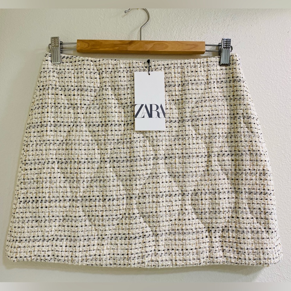 NWT Zara Beige Quilted Tweed Mini Skirt Size Small - Picture 5 of 11